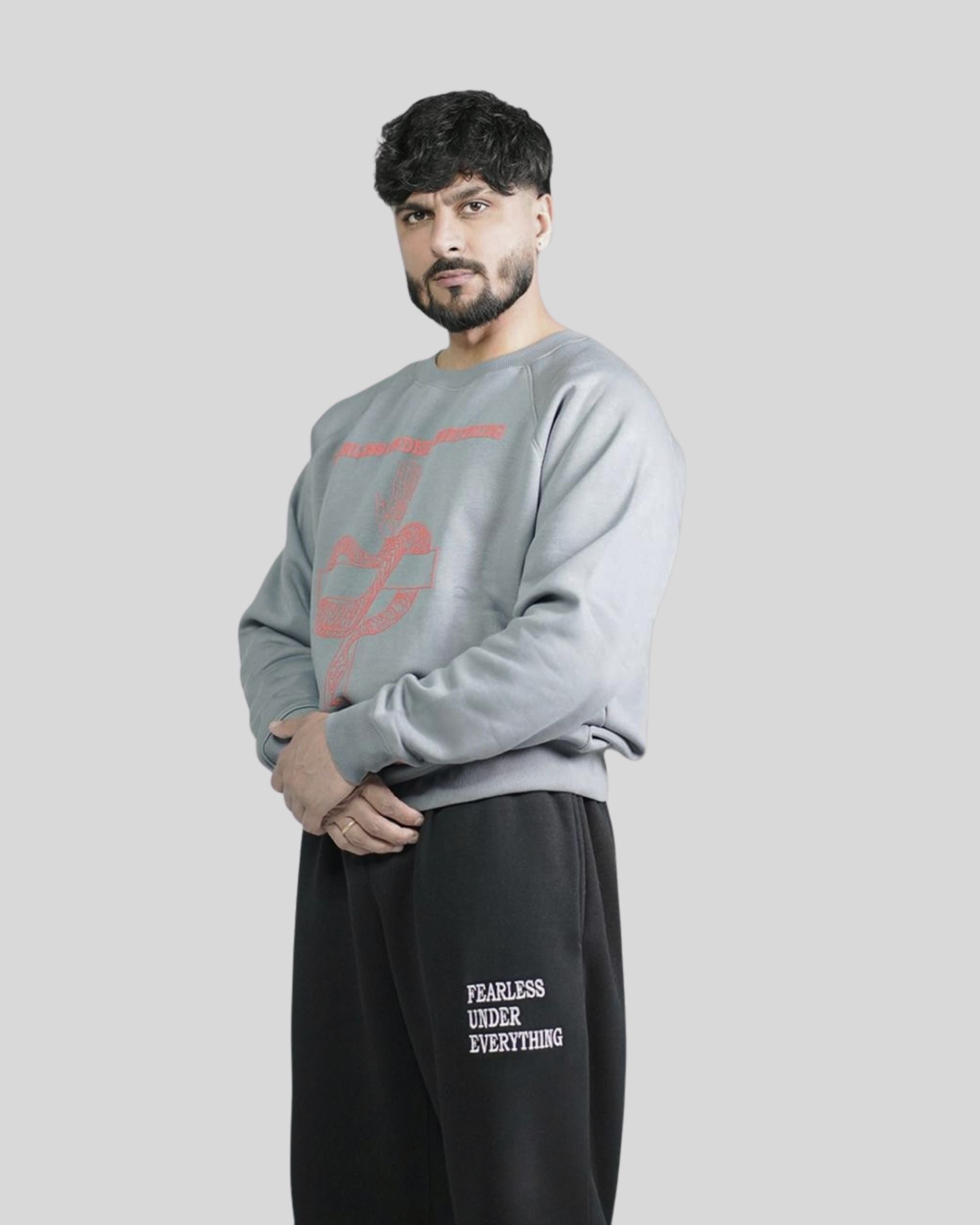 CULT CREWNECK