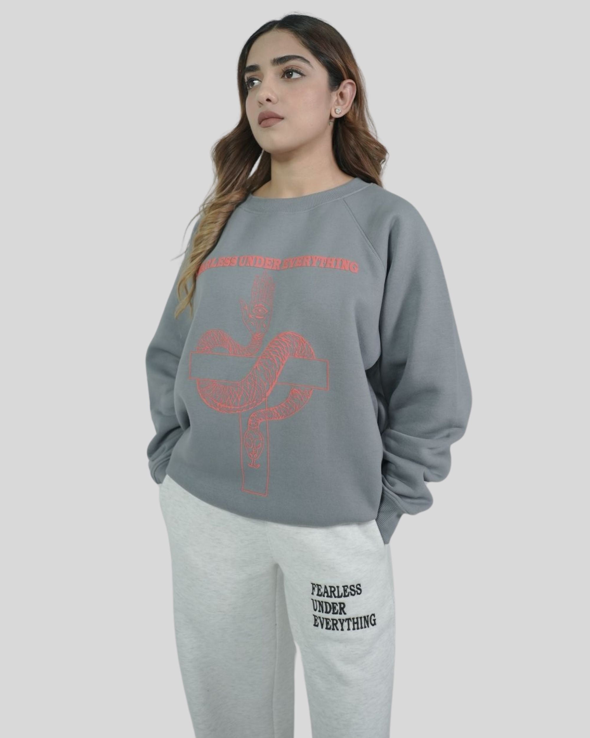 CULT CREWNECK
