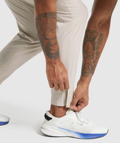Gymshark Keep Showing Up Joggers Pebble Grey