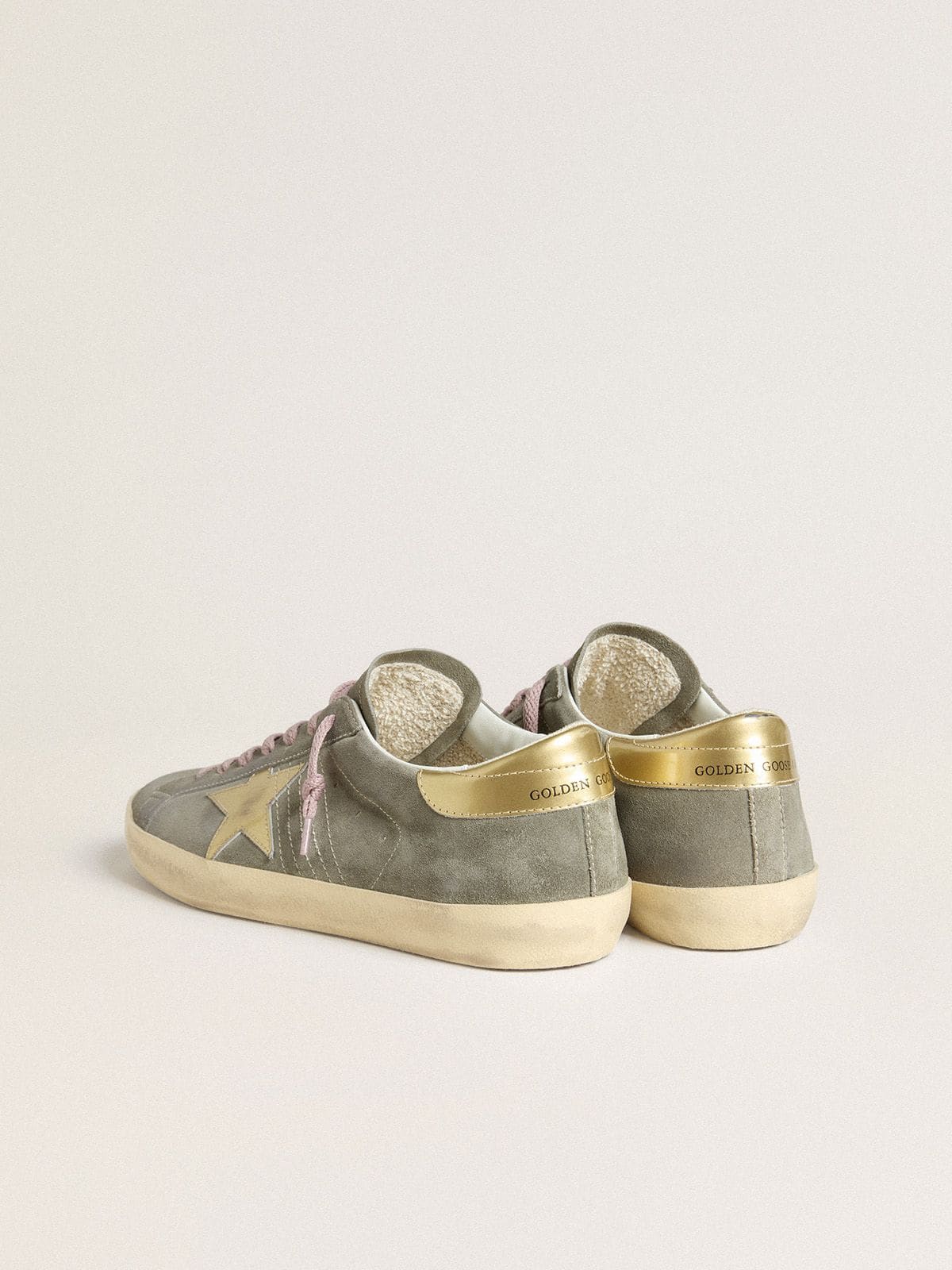 Golden Goose Mens Super-Star In Gray Suede With Gold Metallic Leather Star And Heel Tab Mens