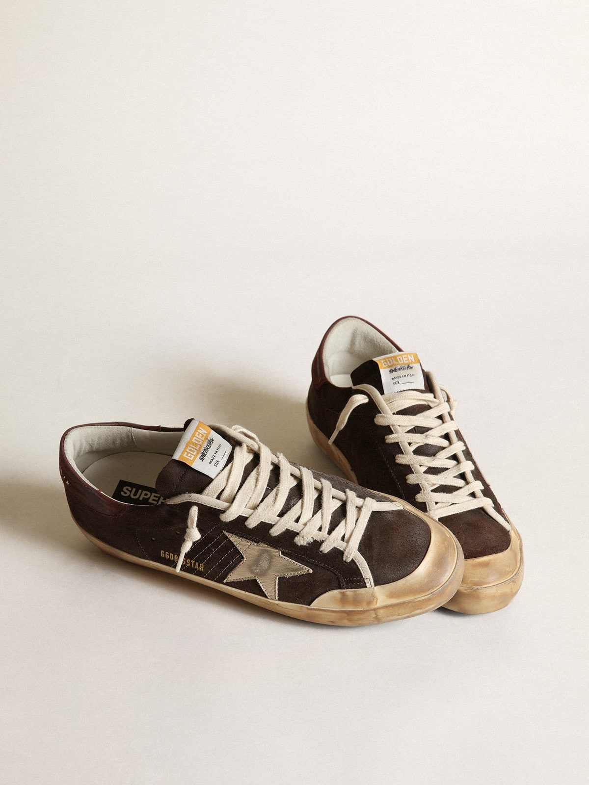 Golden Goose Mens Super-Star Penstar In Brown Suede With A Platinum Star Mens