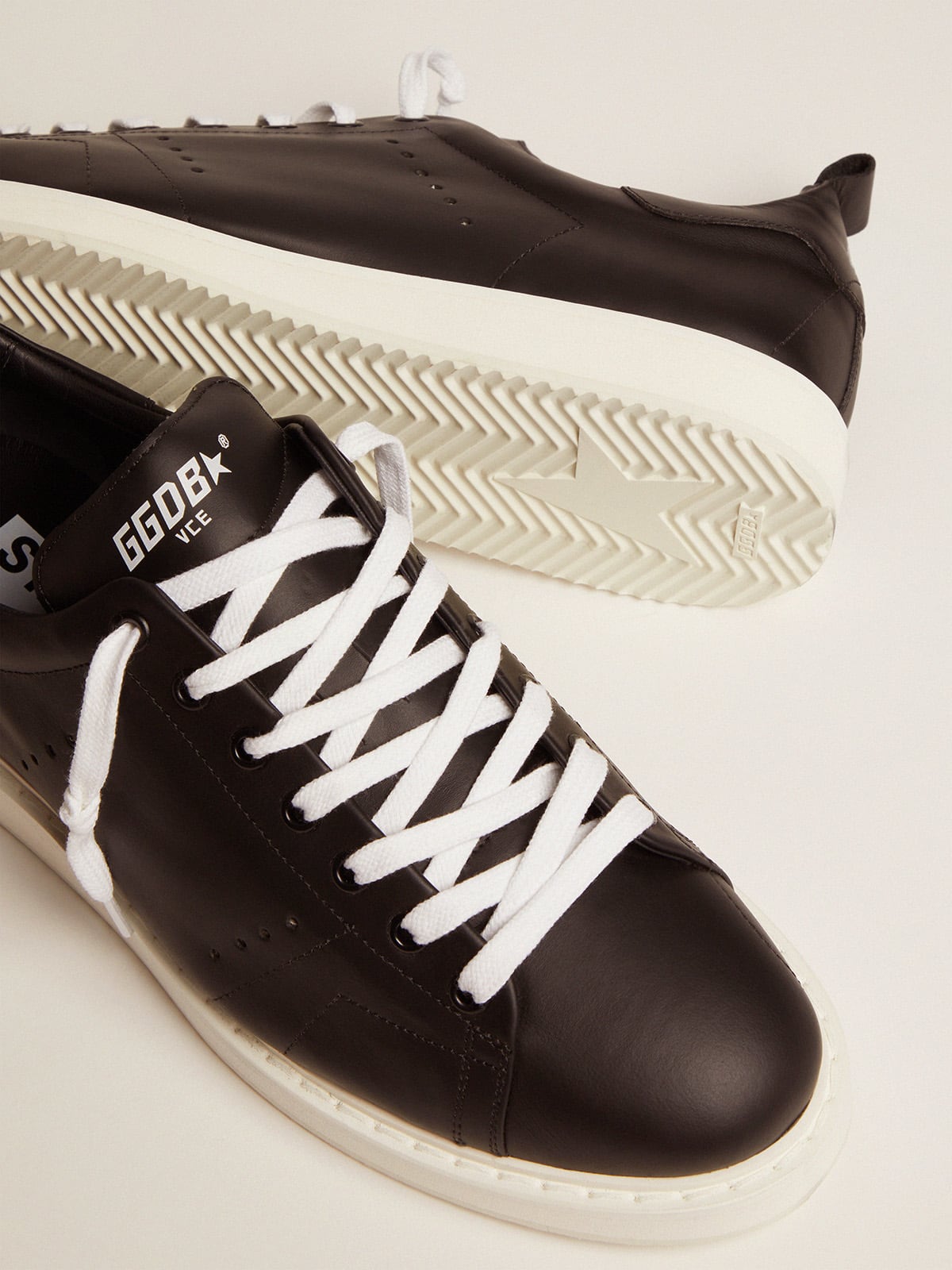Golden Goose Mens Starter In Leather With Star Printed On The Heel Tab Mens