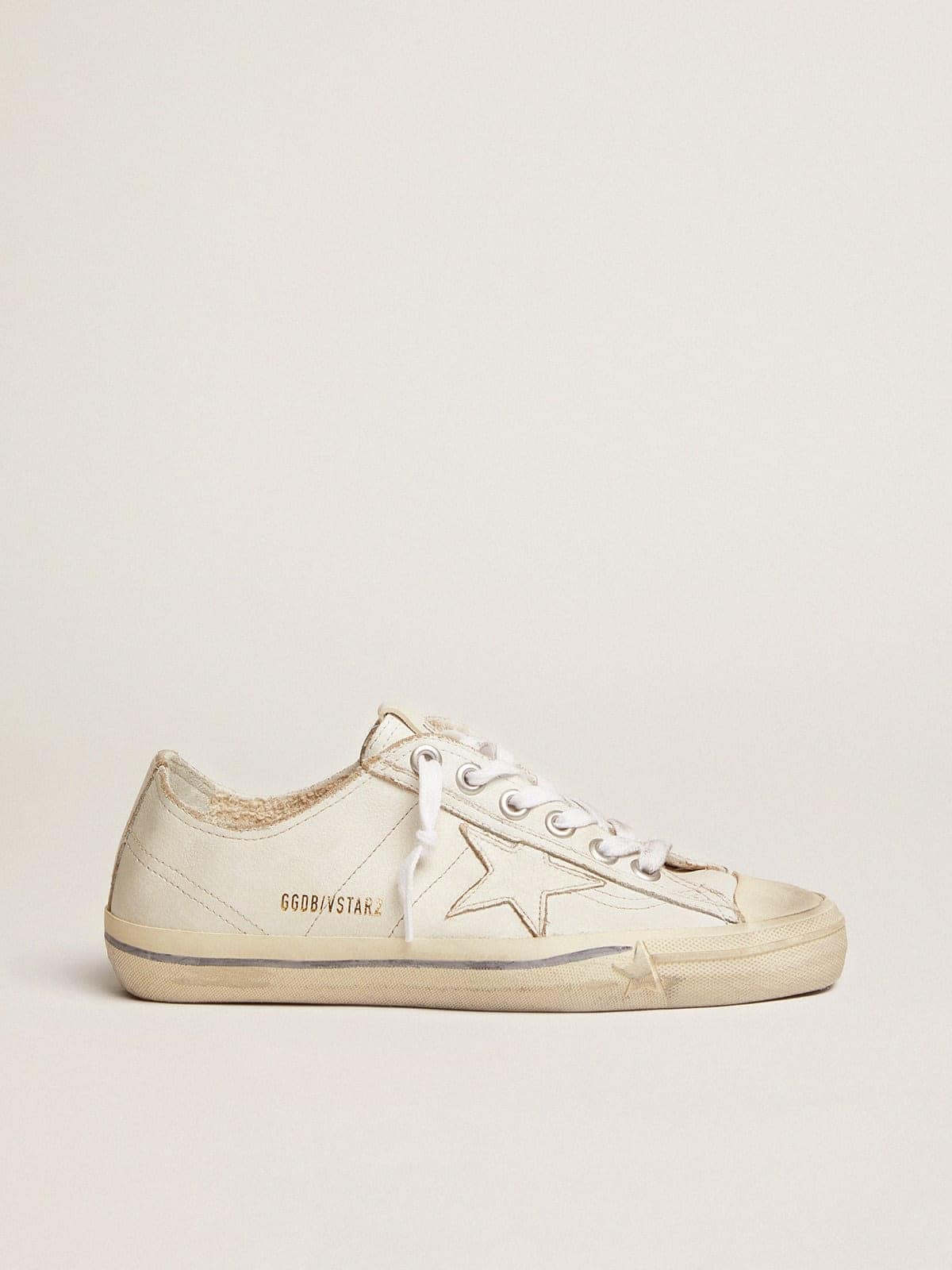 Golden Goose Mens V-Star In White Leather With White Star And Light Blue Stripe On The Foxing Mens