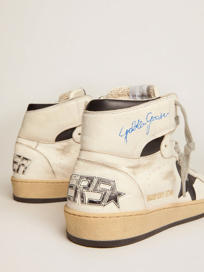 Golden Goose Sky-Star In White Leather With Black Leather Star Mens