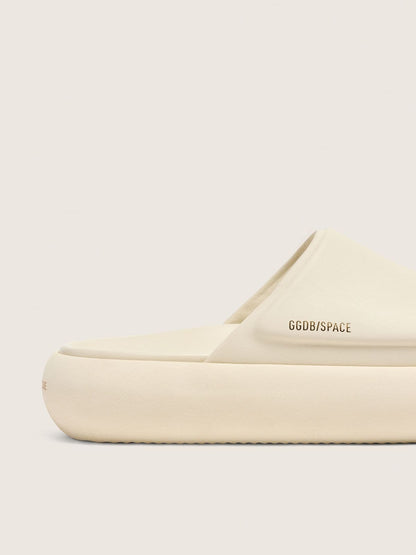 Golden Goose Mens Space-Star Slide Slip-Ons In White Leather Mens
