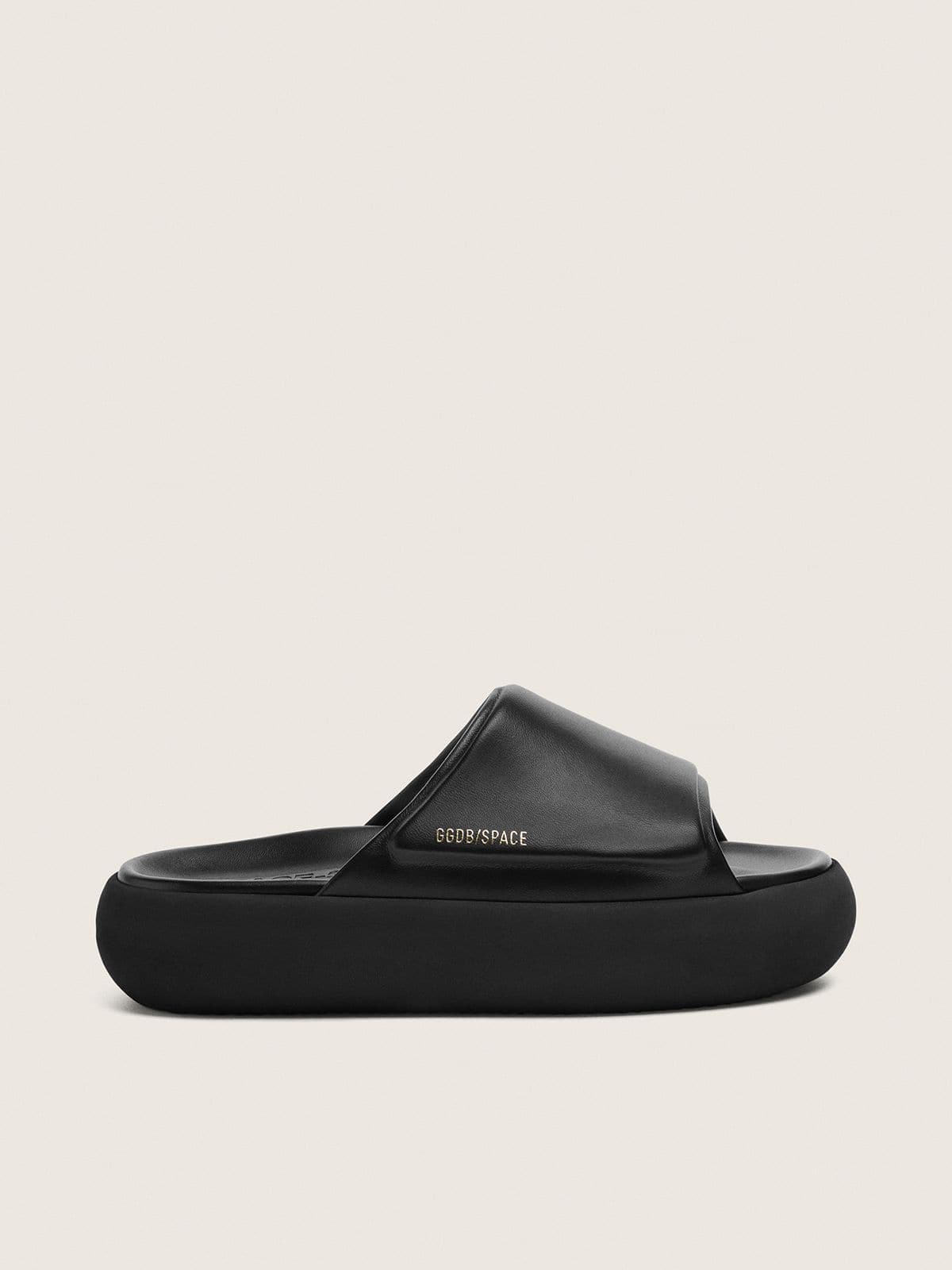 Golden Goose Mens Space-Star Slip-Ons In Black Leather Mens