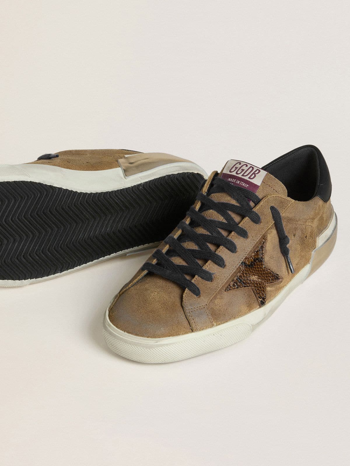 Golden Goose Mens Super-Star Ltd In Waxed Suede With Python-Print Star And Nappa Leather Heel Tab Mens