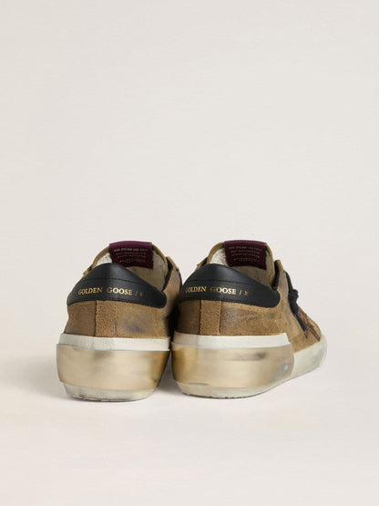 Golden Goose Mens Super-Star Ltd In Waxed Suede With Python-Print Star And Nappa Leather Heel Tab Mens