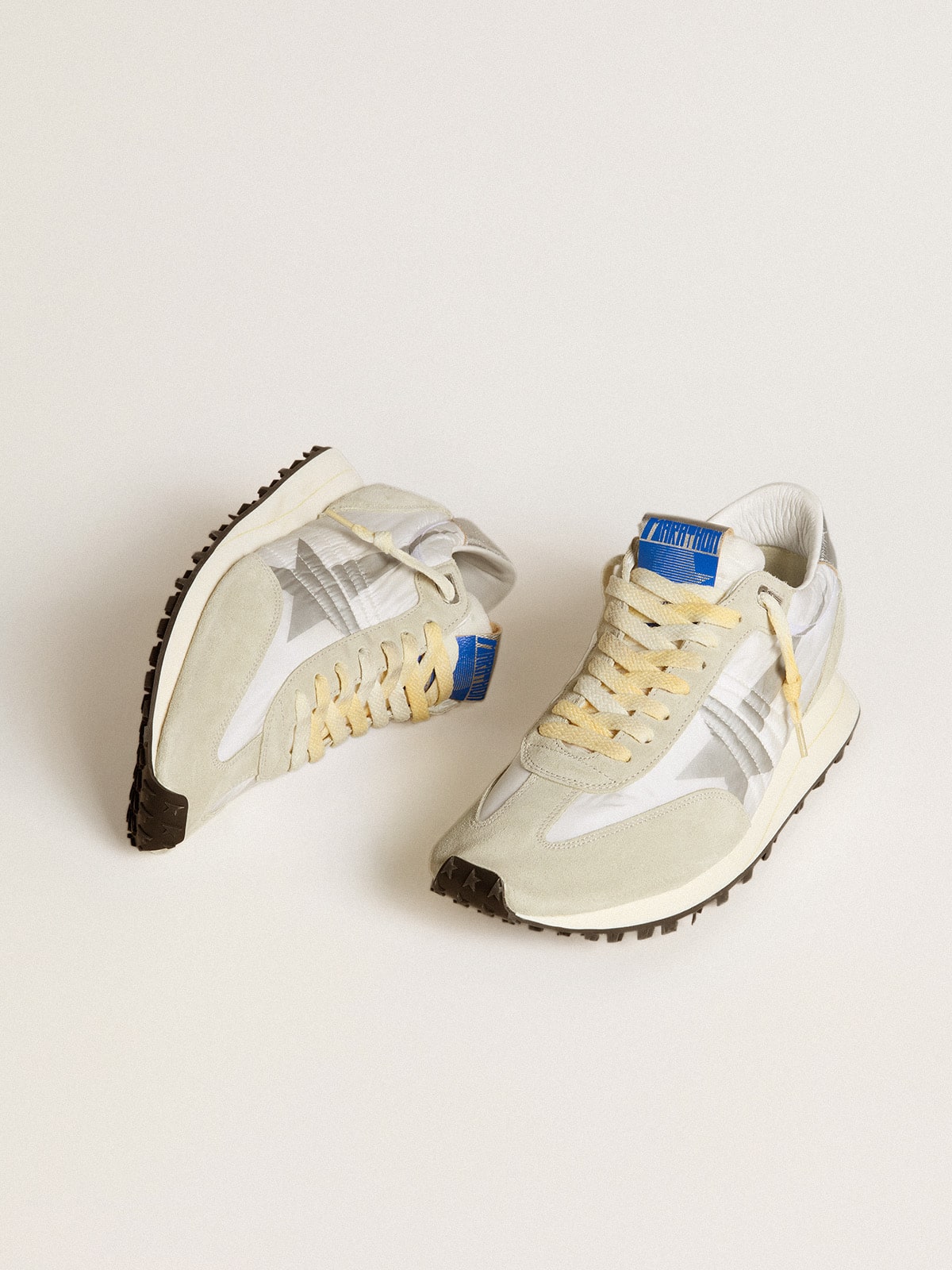 Golden Goose Mens Marathon With White Nylon Upper And Silver Star Mens