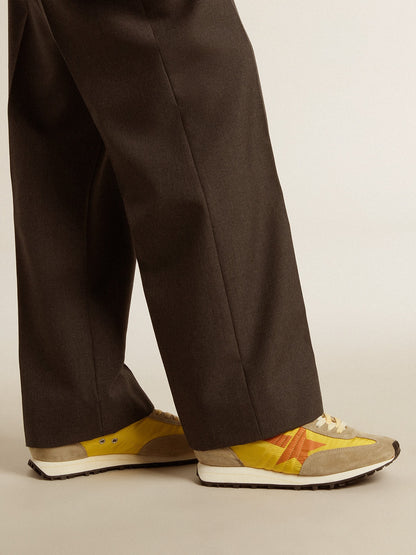 Golden Goose Mens Marathon With Yellow Nylon Upper And Orange Star Mens