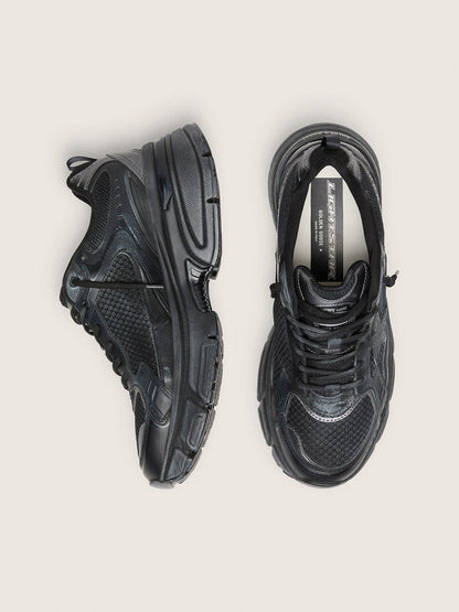 Golden Goose Mens Lightstar With Black Leather And Mesh Upper And Black Star Mens