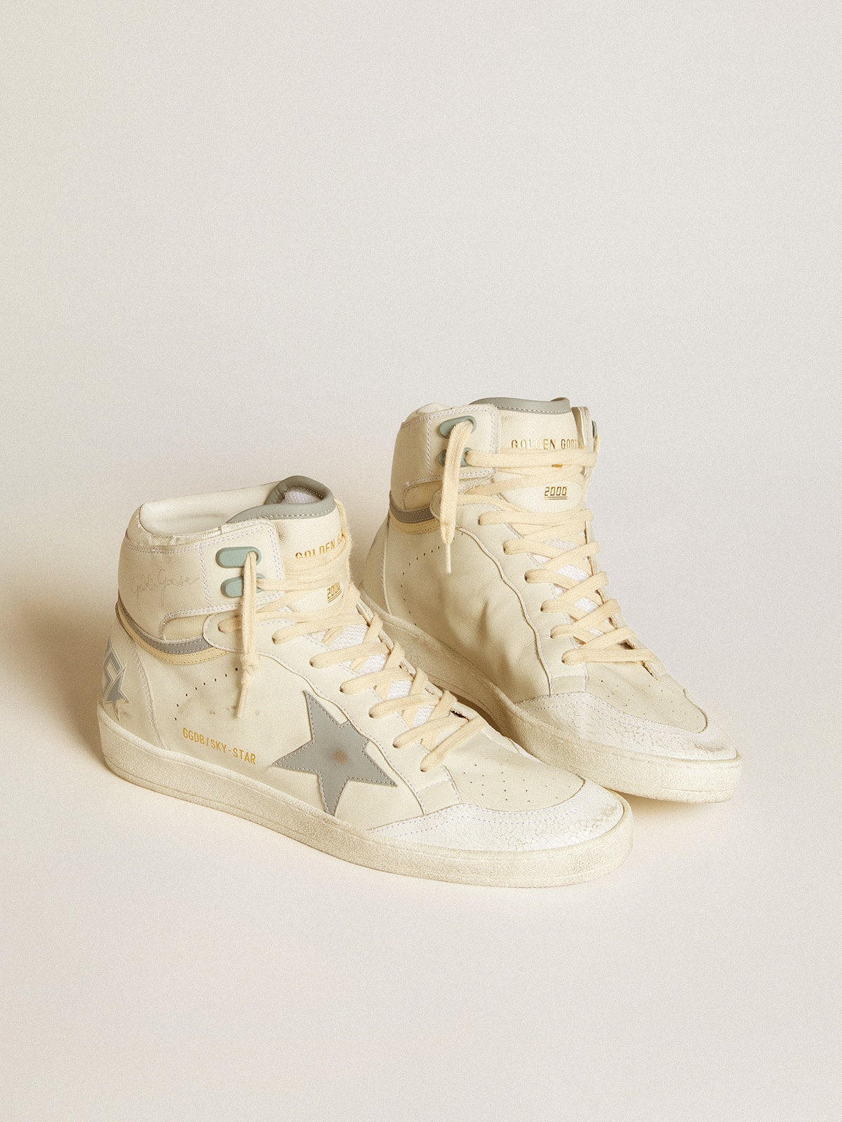 Golden Goose Mens Sky-Star In Leather With Light Blue Leather Star And White Heel Tab Mens