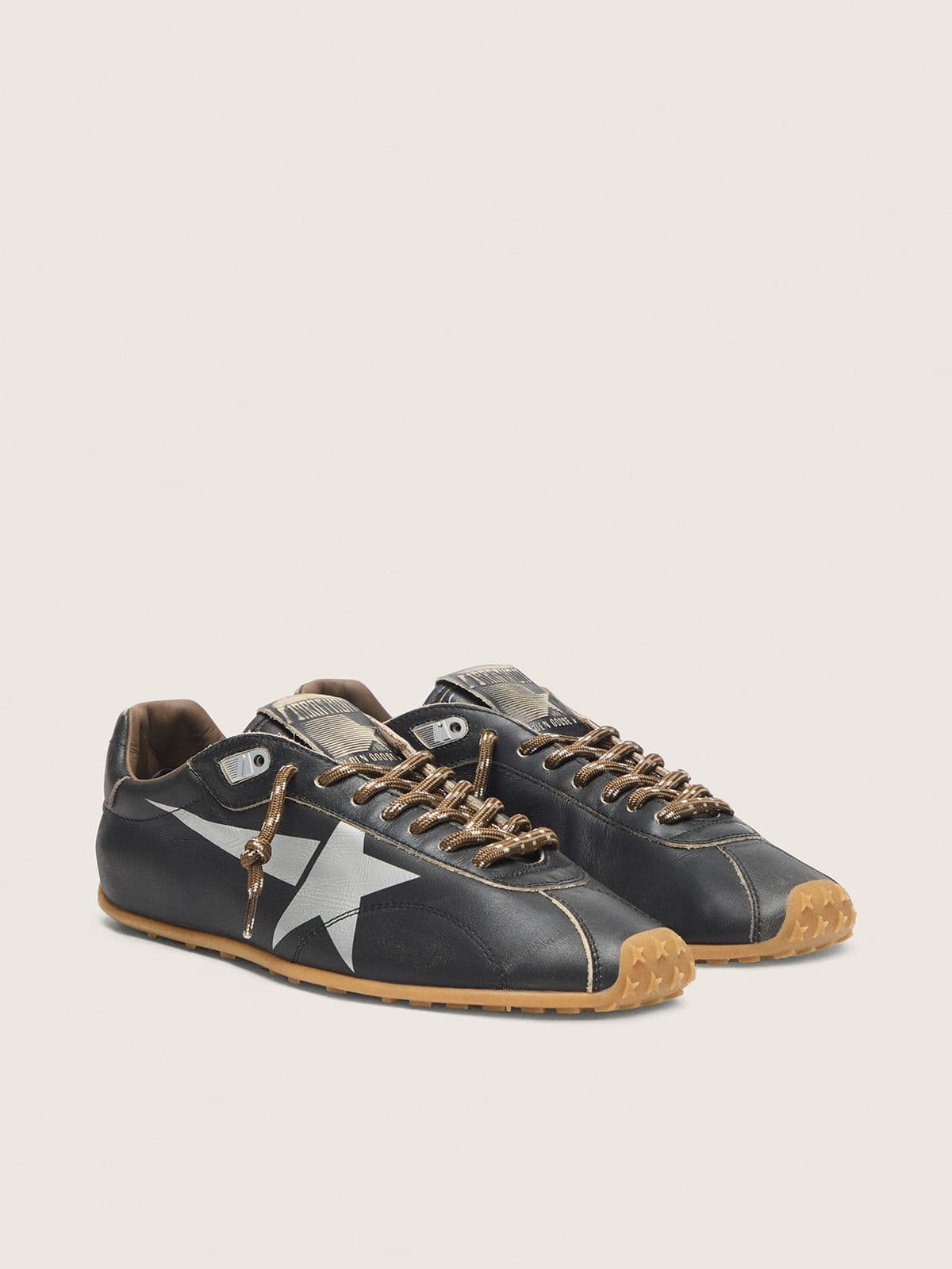Golden Goose Mens Marathon Speed With Black Leather Upper And Silver Star Mens