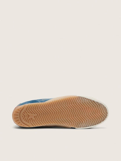 Golden Goose Mens True-Star In Teal Suede With Black Star And Cream Heel Tab Mens