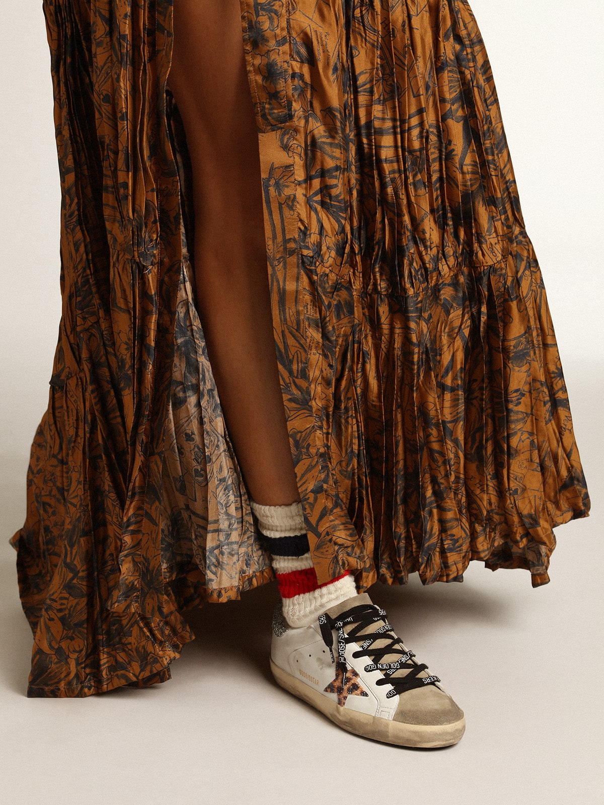 Golden Goose Womens Super-Star With Leopard Print And Swarovski Crystal Star Womens