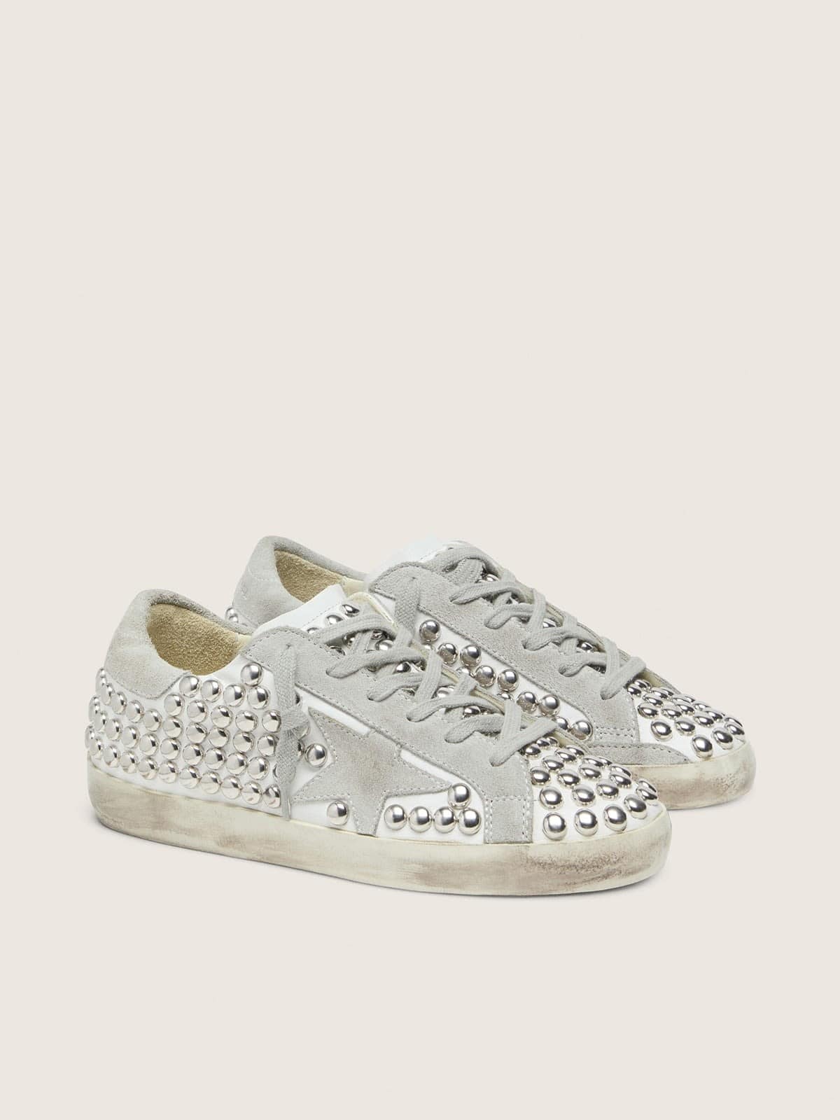 Golden Goose Womens Super-Star In White Leather With Light Gray Star And Metal Studs Womens