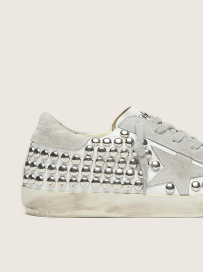 Golden Goose Womens Super-Star In White Leather With Light Gray Star And Metal Studs Womens