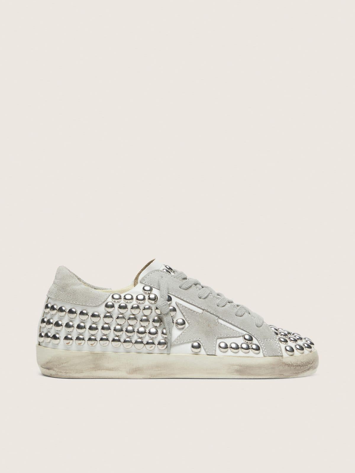 Golden Goose Womens Super-Star In White Leather With Light Gray Star And Metal Studs Womens