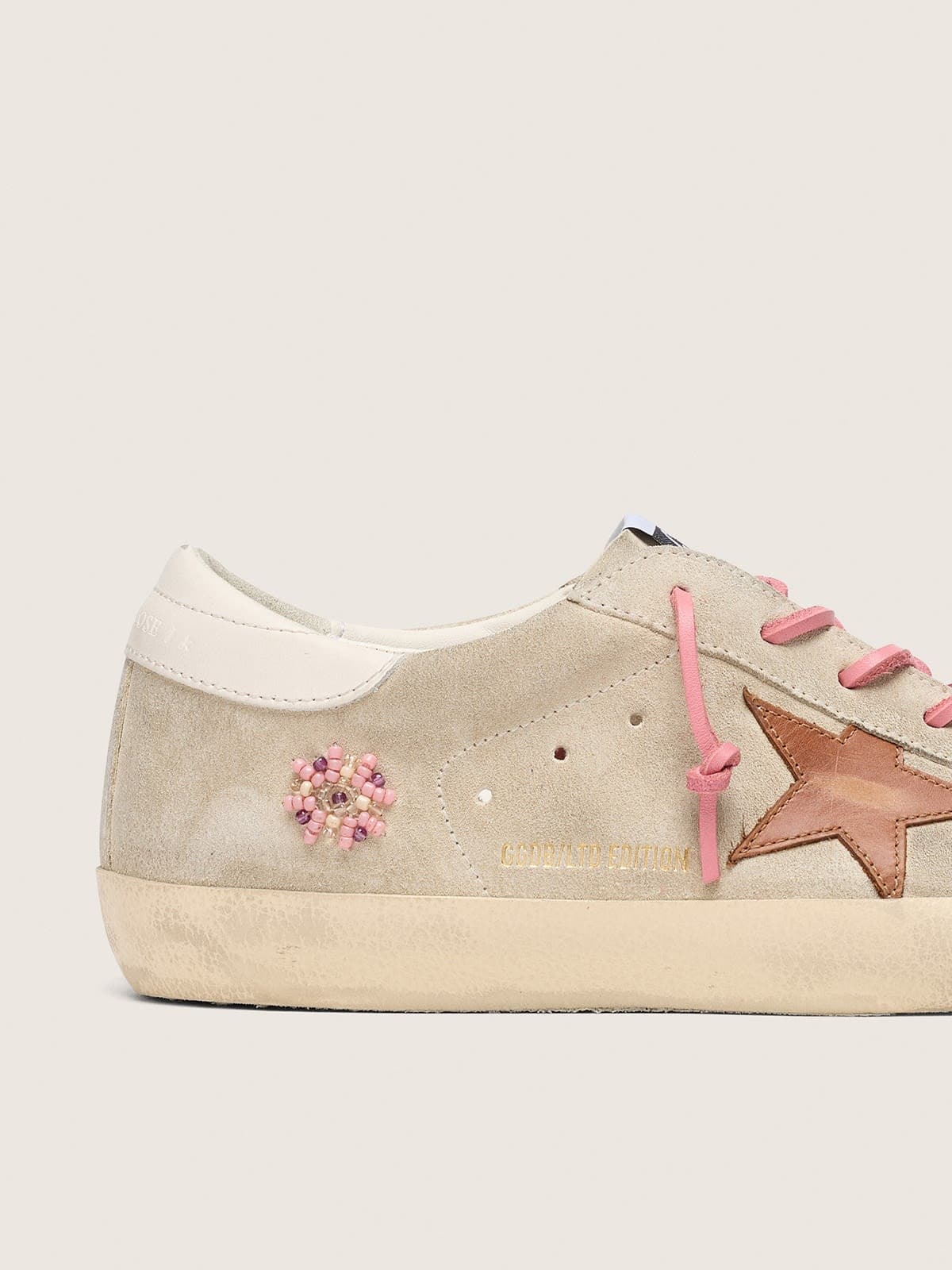 Golden Goose Womens Super-Star Ltd In Pearl Suede With Brick-Red Star And Embroidery Womens