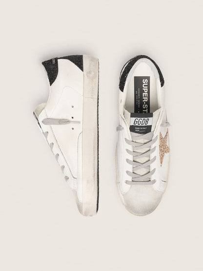 Golden Goose Womens Super-Star In Nappa Leather With Gold Glitter Star And Black Glitter Heel Tab Womens