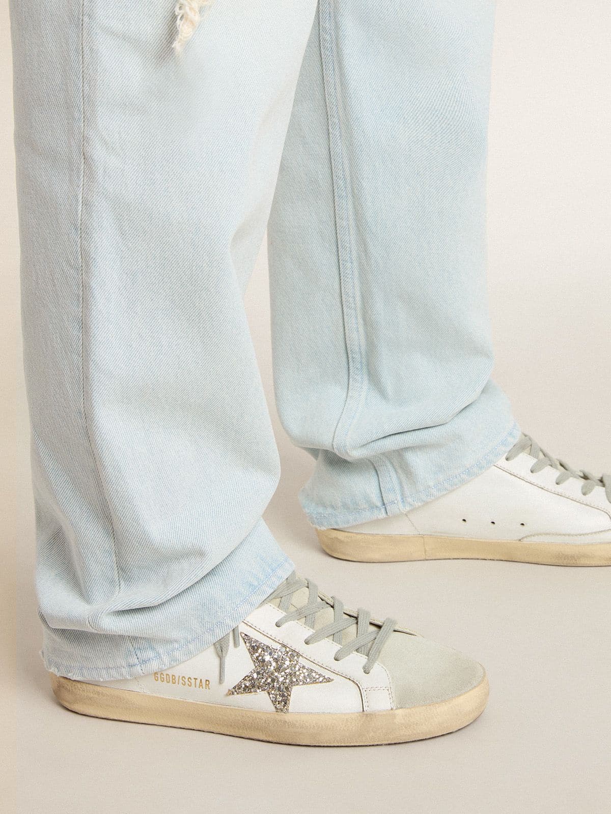 Golden Goose Super-Star Sabot With A Platinum Glitter Star And Suede Tongue Womens