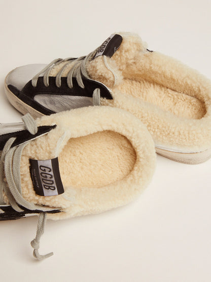 Golden Goose Womens Super-Star Sabot In Silver Laminated Leather With Black Star Womens