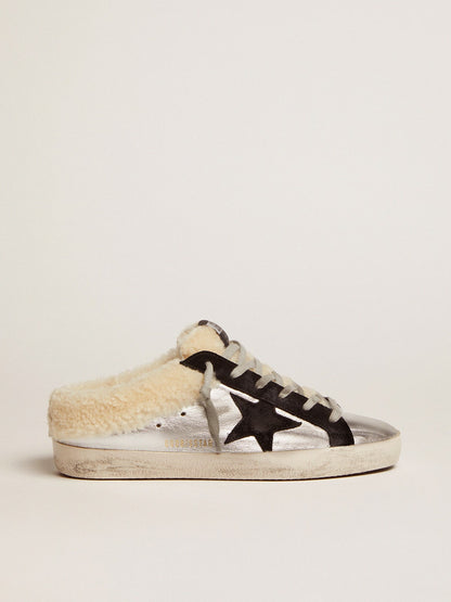 Golden Goose Womens Super-Star Sabot In Silver Laminated Leather With Black Star Womens