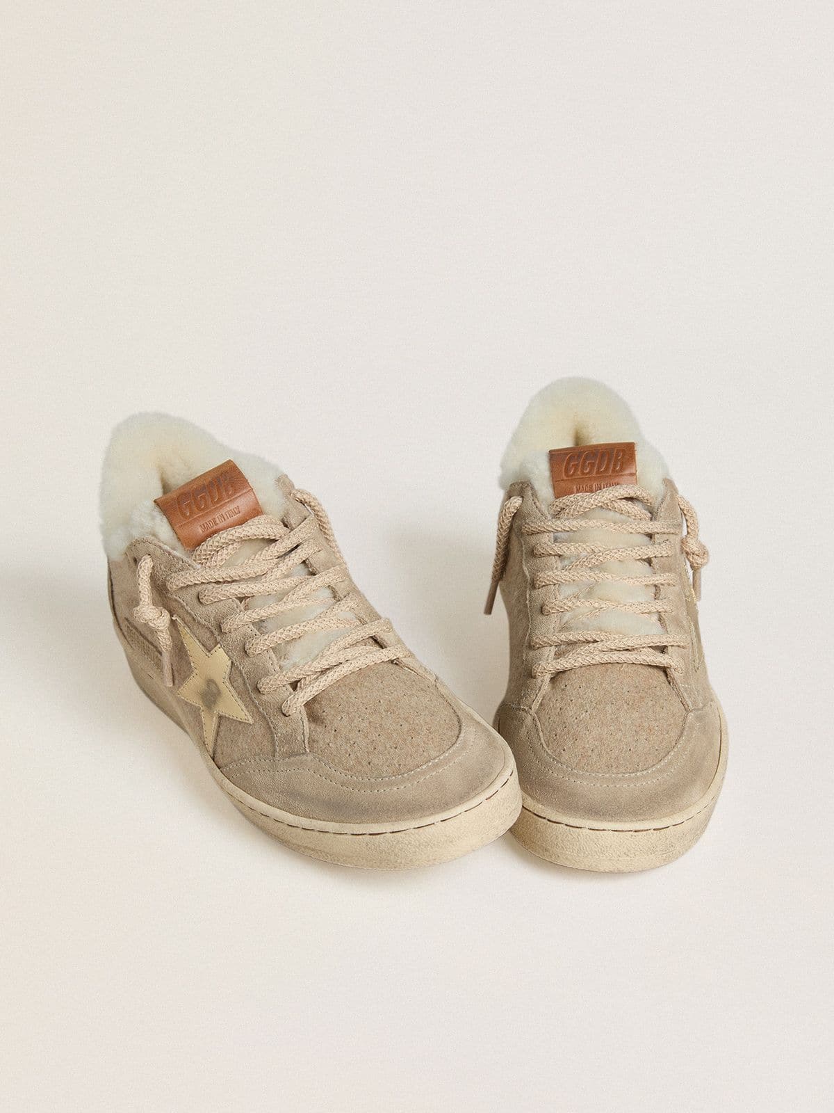 Golden Goose Womens Ball Star In Wool With Gold Leather Star And White Shearling Lining Womens