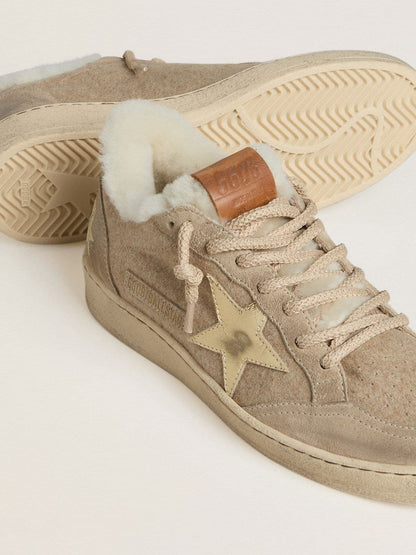 Golden Goose Womens Ball Star In Wool With Gold Leather Star And White Shearling Lining Womens