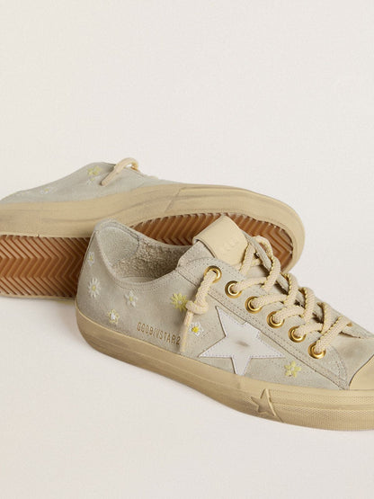 Golden Goose Womens V-Star In Ice-Gray Suede With White Leather Star And Floral Embroidery Womens