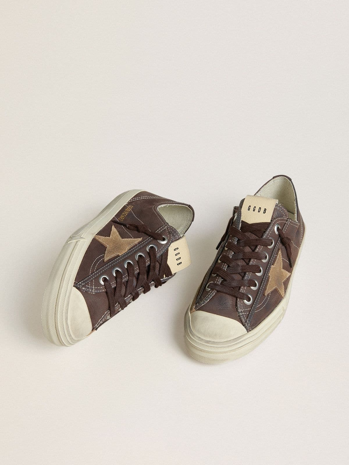 Golden Goose Womens V-Star In Brown Nubuck With Tobacco-Colored Suede Star Womens