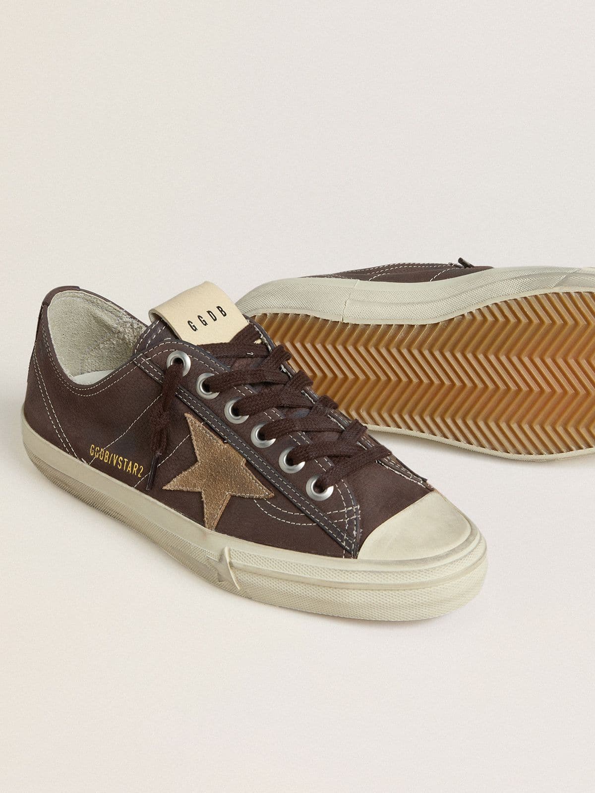 Golden Goose Womens V-Star In Brown Nubuck With Tobacco-Colored Suede Star Womens