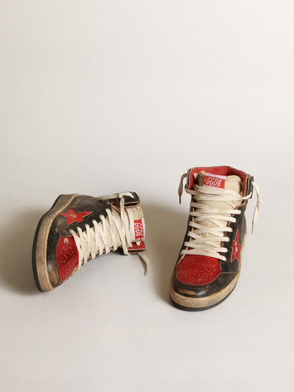 Golden Goose Womens Sky-Star In Black Glossy Leather With Red Star Womens
