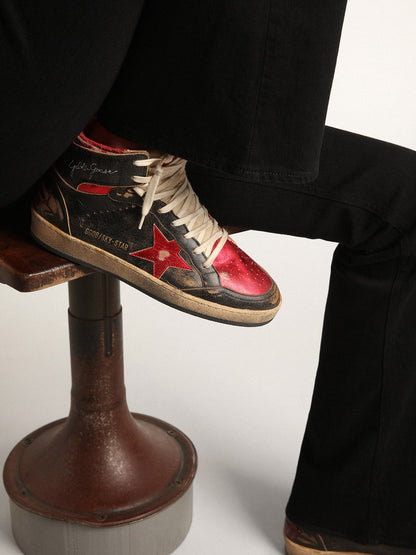Golden Goose Womens Sky-Star In Black Glossy Leather With Red Star Womens