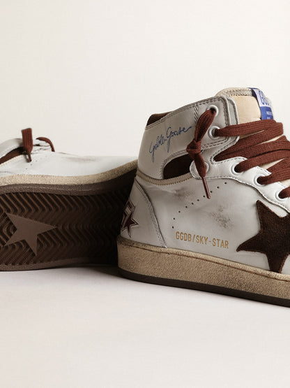 Golden Goose Womens Sky-Star In White Nappa Leather With Chocolate Suede Star Womens