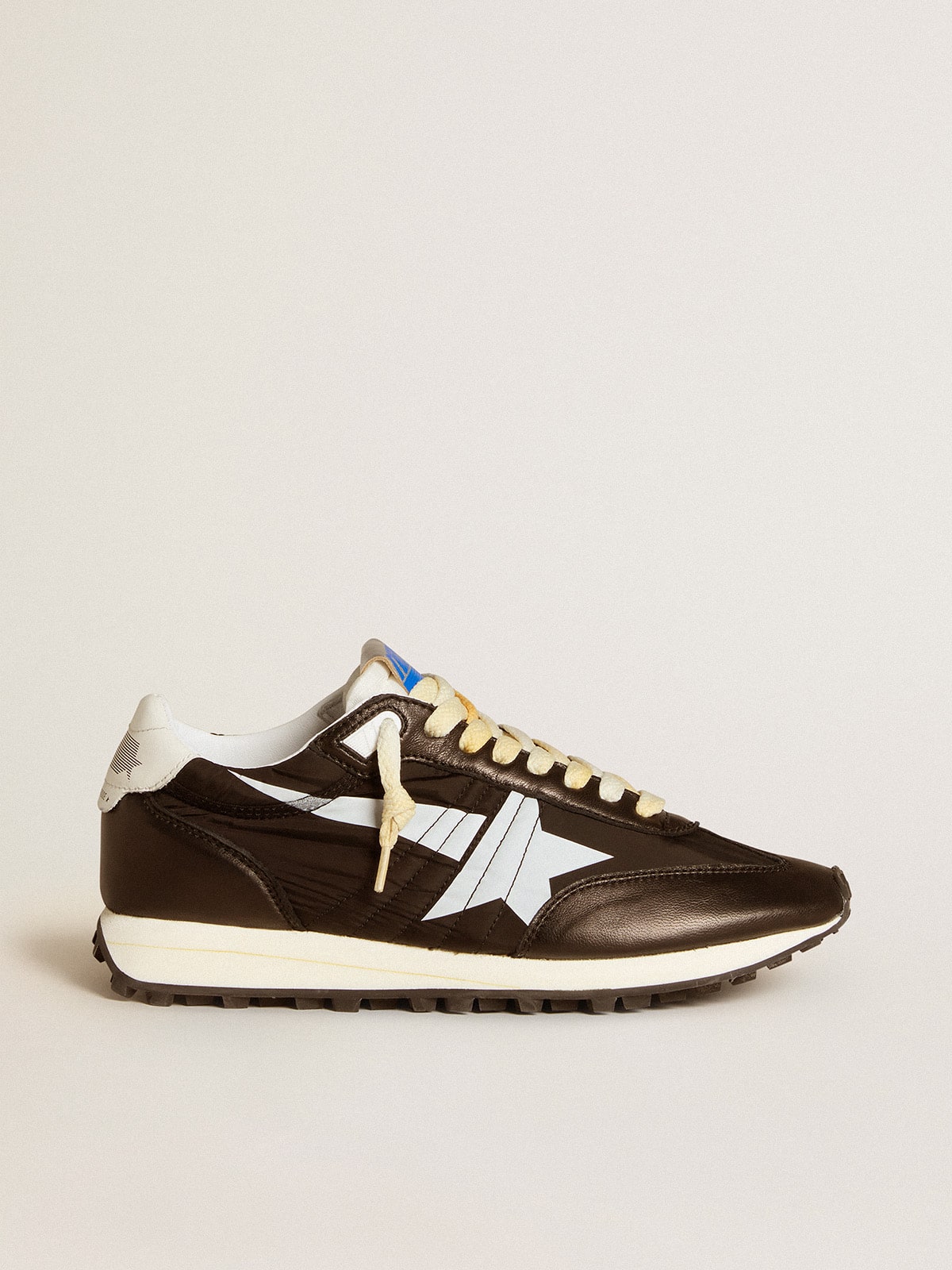 Golden Goose Womens Marathon With Black Nylon Upper And White Star Womens