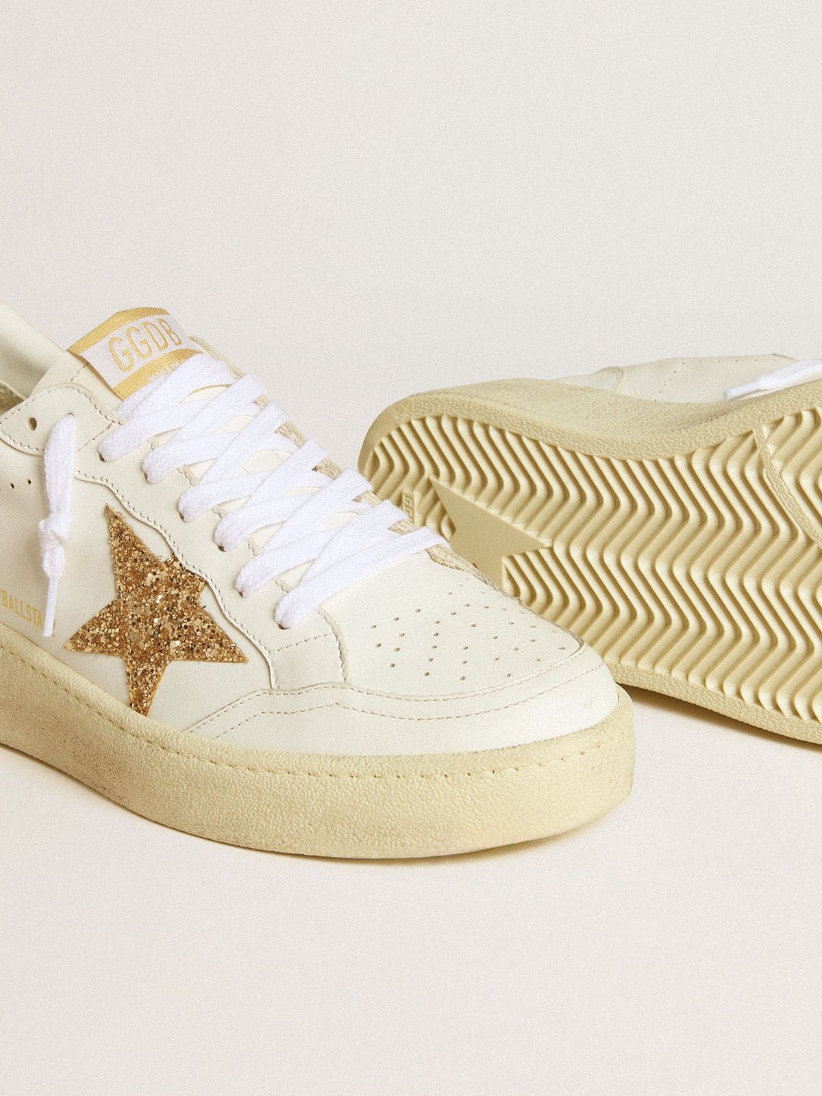 Golden Goose Womens Ball Star In White Leather With Gold Glitter Star And Black Glitter Heel Tab Womens