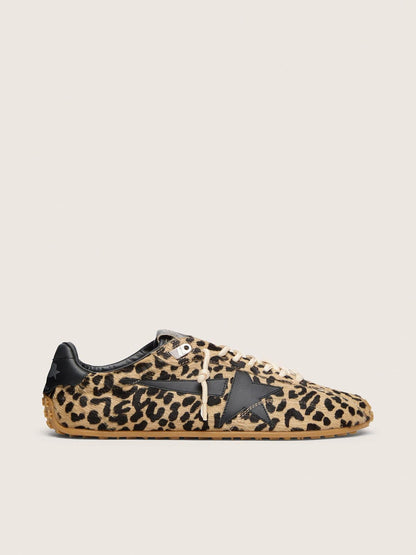 Golden Goose Womens Marathon Speed In Beige And Black Leopard-Print Pony Skin With Black Leather Star Womens