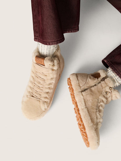 Golden Goose Womens Francy In Beige Shearling With Brown Leather Star Womens