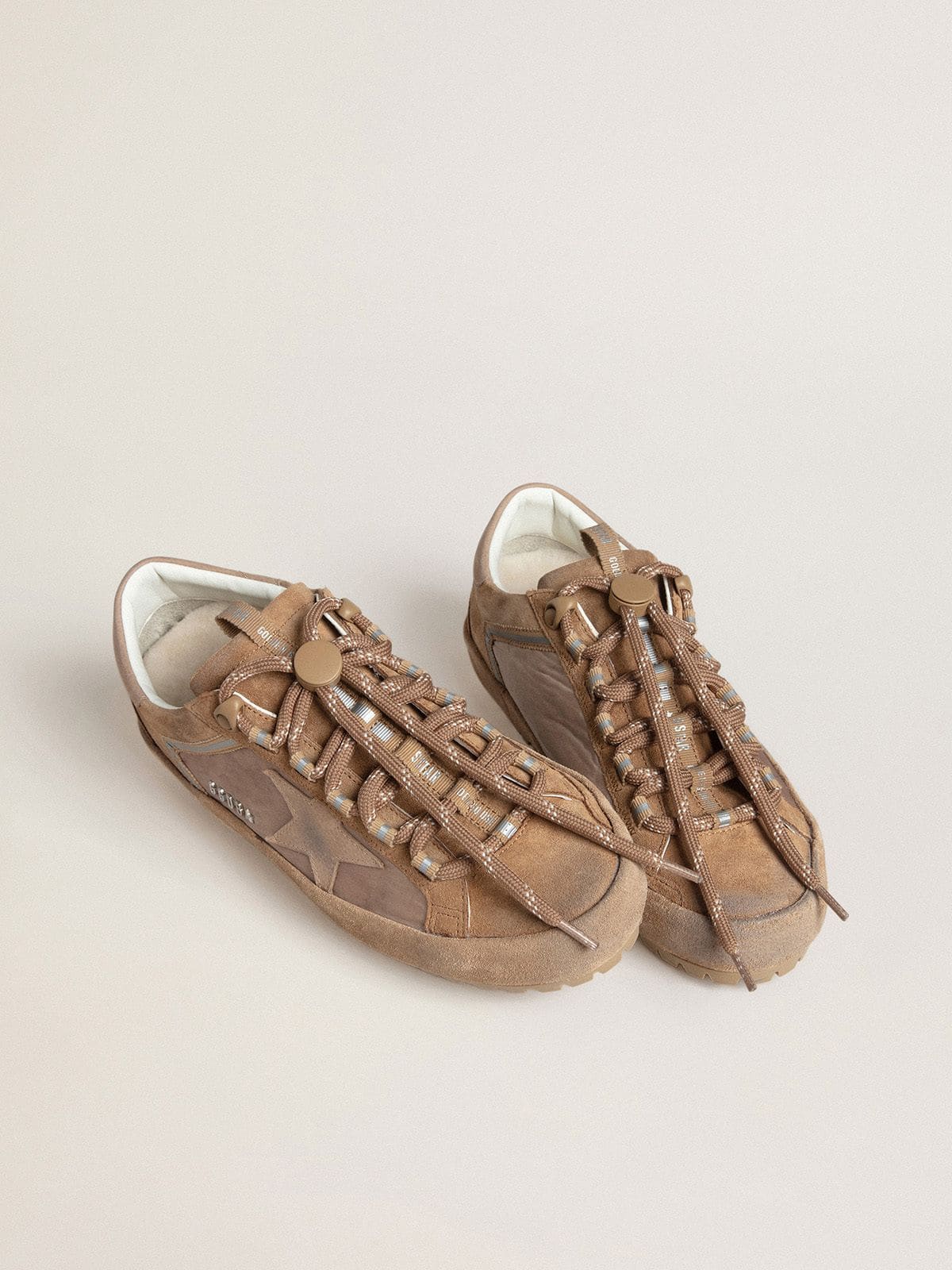 Golden Goose Womens Super-Star Ski In Dolmias And Caramel Suede With Marble Nubuck Star And Heel Tab Womens
