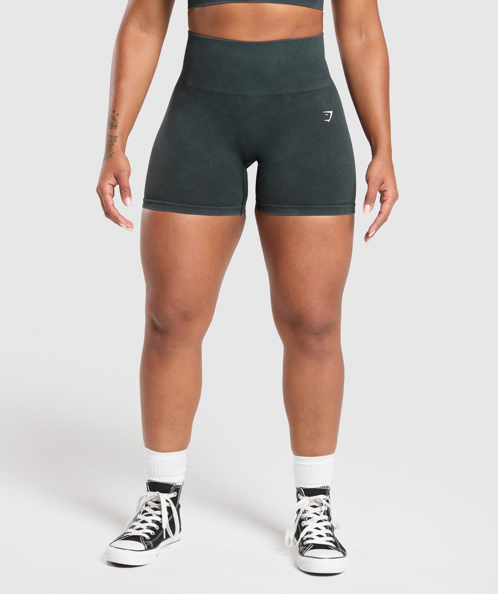 Women's Gymshark Gains Seamless Washed Shorts Black