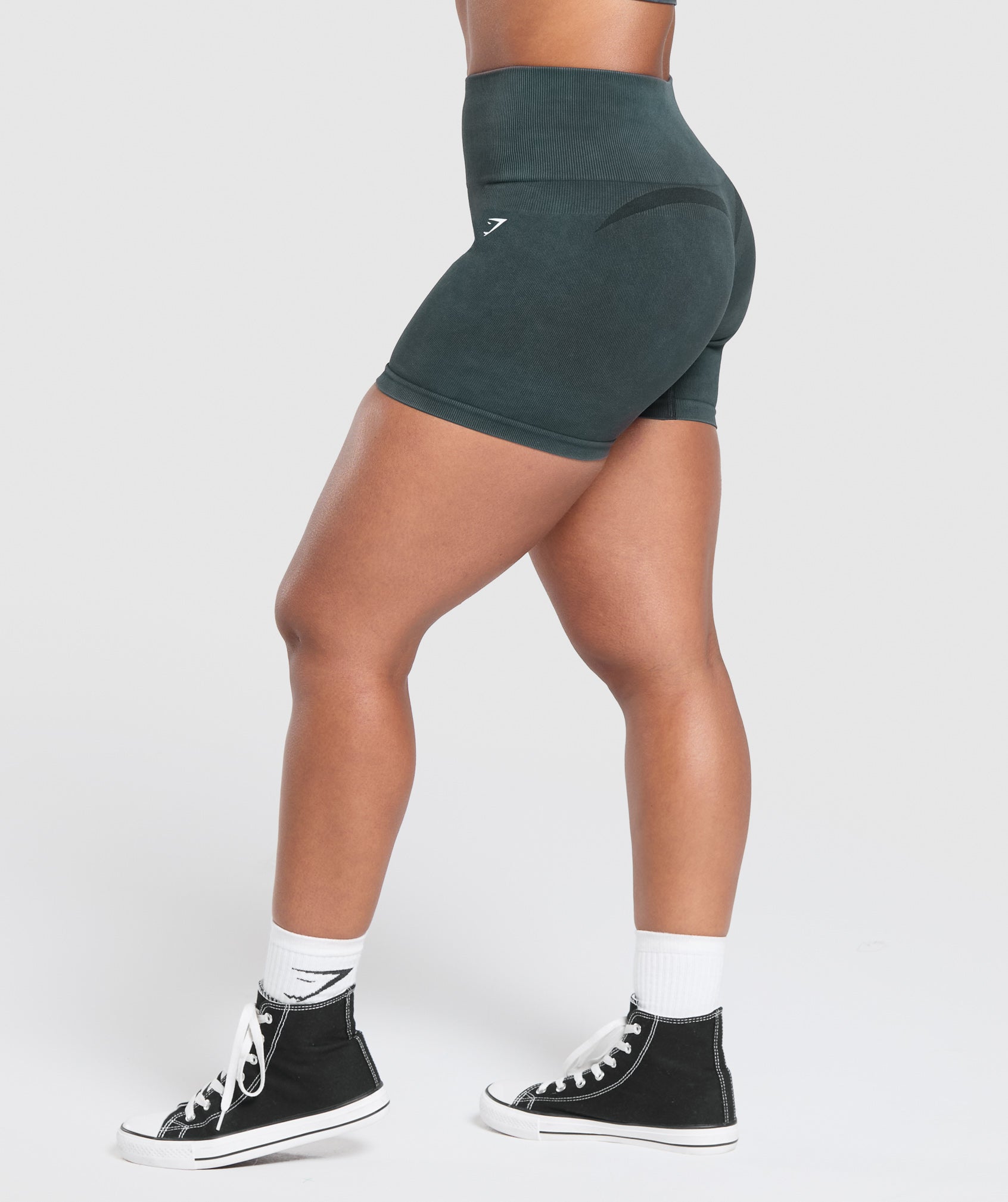Women's Gymshark Gains Seamless Washed Shorts Black