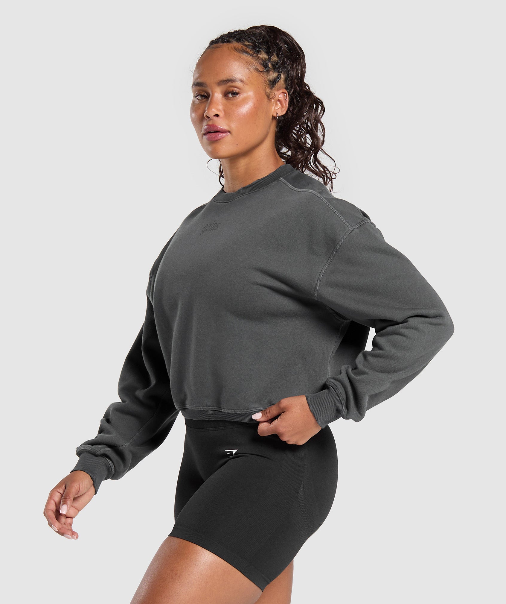 Women's Gymshark Gains Washed Loopback Crew Neck Asphalt Grey
