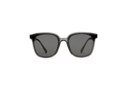gentle monster jackie g3 sunglasses black/grey (g3) 