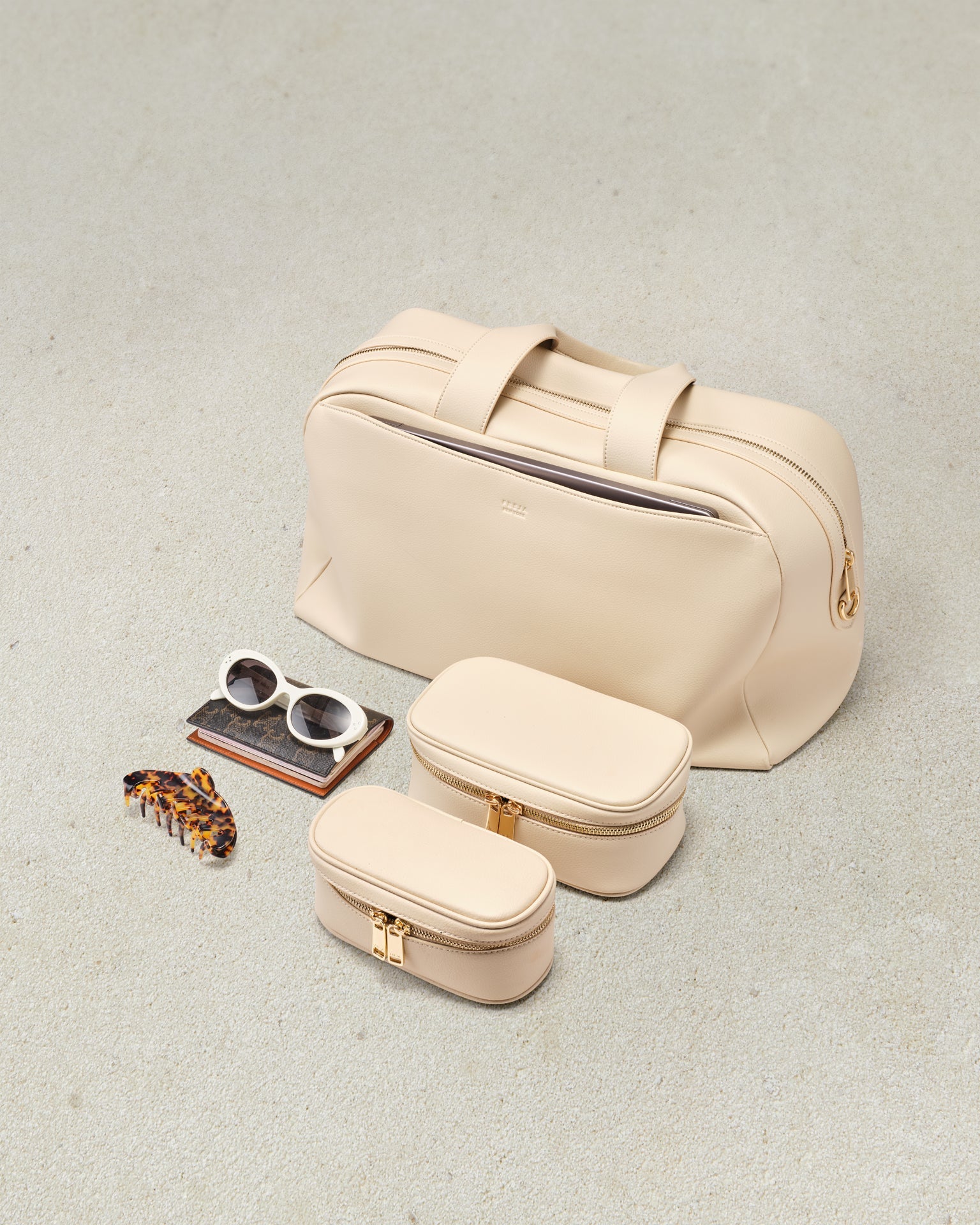 Freja Toiletry Case Medium Oat