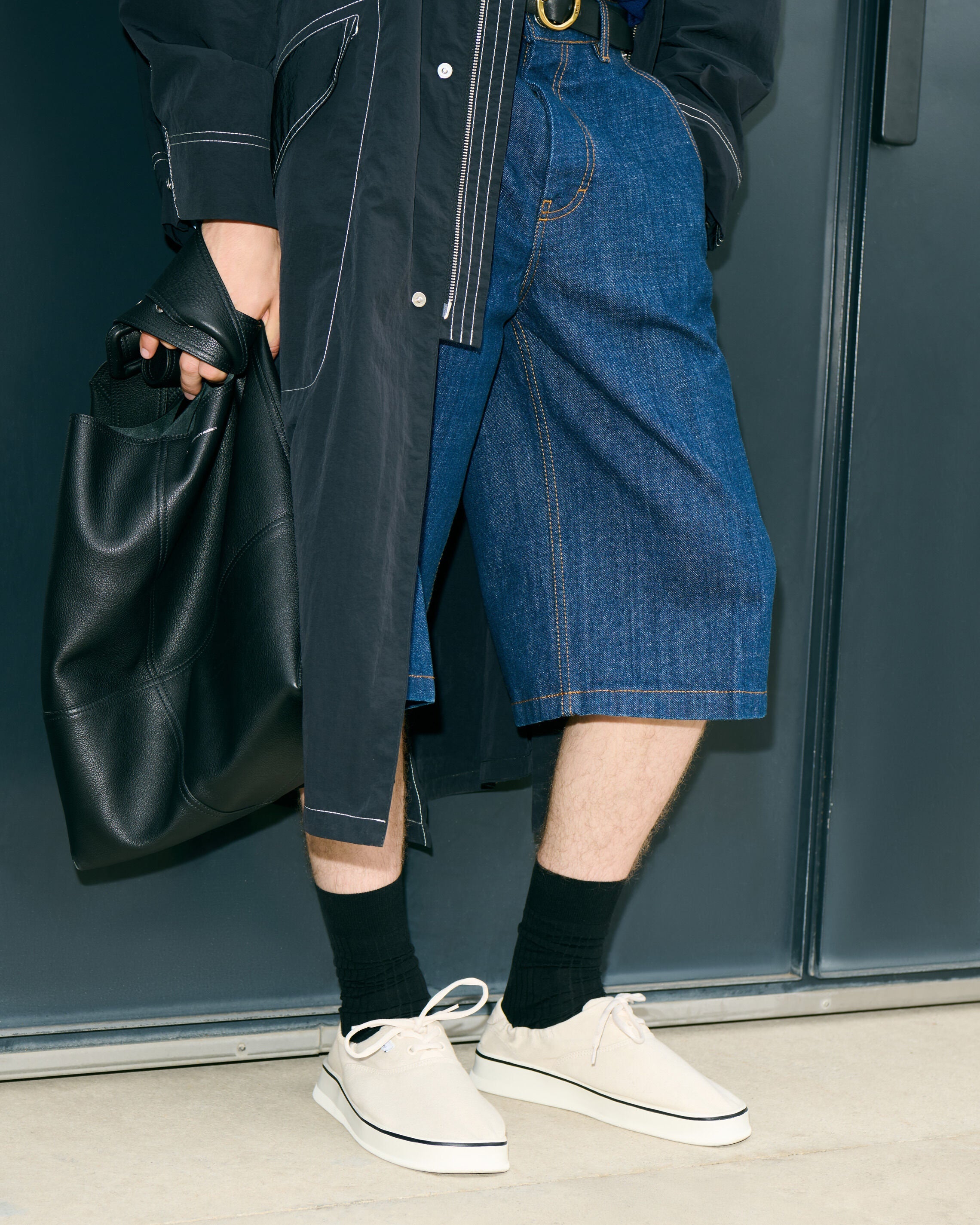 AmiParis Blue Cotton Loose Bermuda Shorts