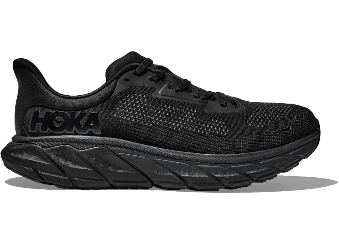 hoka one one arahi 7 black black