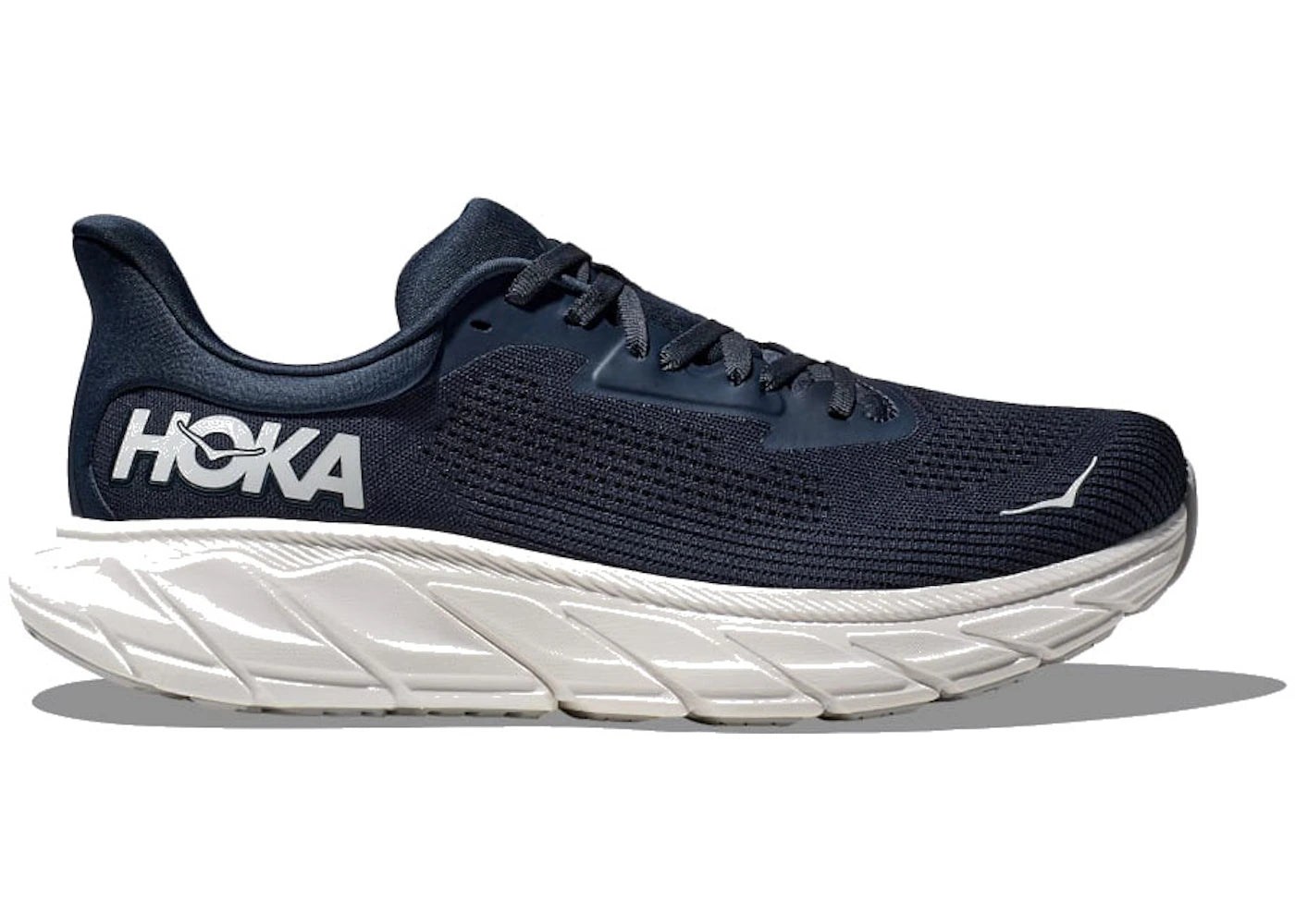 hoka one one arahi 7 outerspace white
