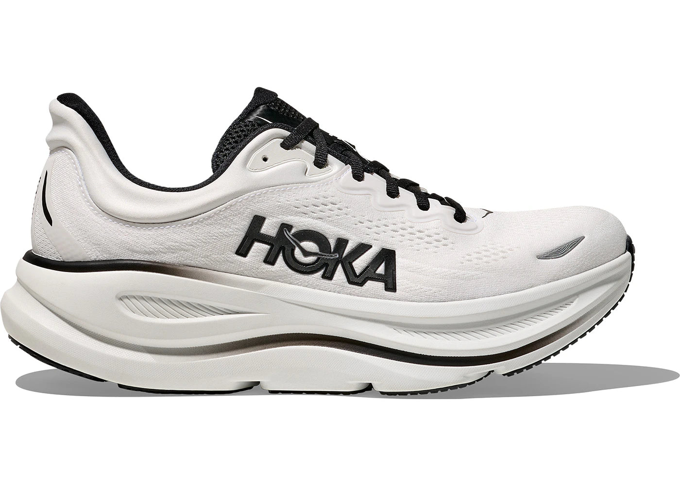 hoka one one bondi 9 white black