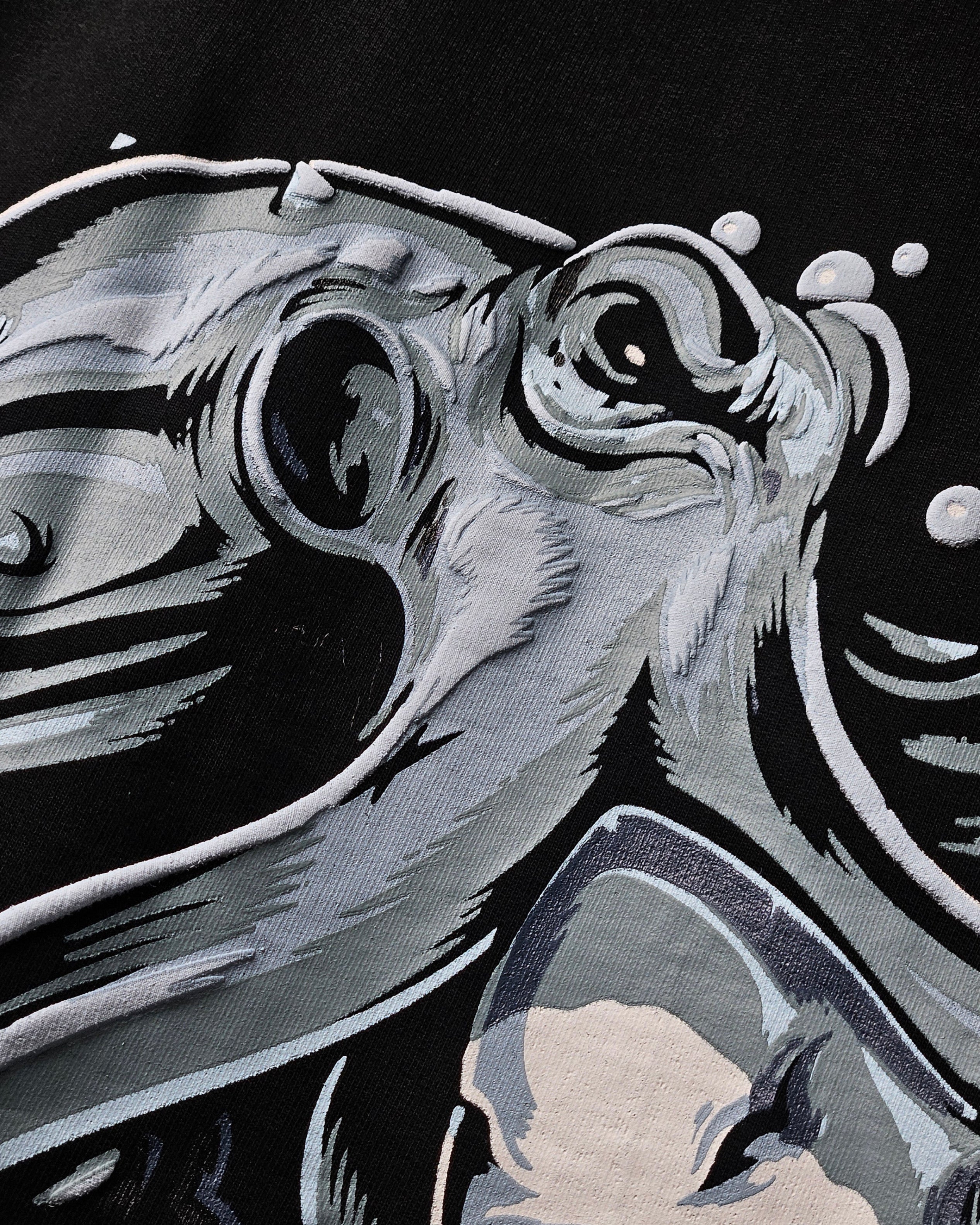 BLACK OCTOPUS X SHARK T-SHIRT